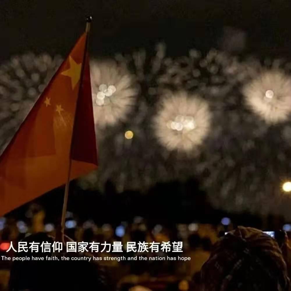 购买理由疯狂+1，用户可使用苹果Vision Pro辅助擦地